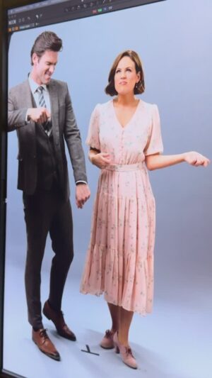 Erin Krakow Instagram - A look behind the curtain at the creation of our @wcth_tv Season 12 poster… 🤡➕🤡 
#Hearties