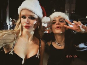 Erin Moriarty Instagram - Forever in my Christmas (& general) Hall of Fame; these shots and these humans. Happy holidays and of course, a loving “🖕🏻.”