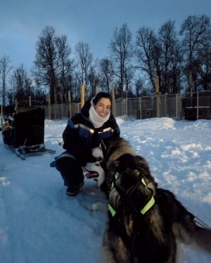 Evgenia Samara Instagram - [364/366•2024]*
___________________
Bucket list getting shorter and shorter these days…
Dog sledding and petting 🫠✅

#articlife #huskysledding