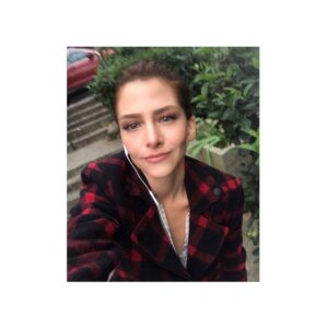 Ezgi Asaroğlu Instagram - ✋🏻