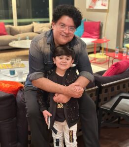 Actress Farah Khan HD Photos and Wallpapers January 2023