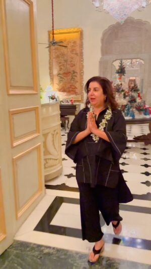 Farah Khan Instagram - U know its Jaipur hospitality when they open a restaurant junior for uuu!! Thank you @sunil_1367 @pratham53 @rambaghpalace