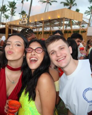 Fernanda Concon Instagram - o último @ludmillanumanice do ano ✨✨✨