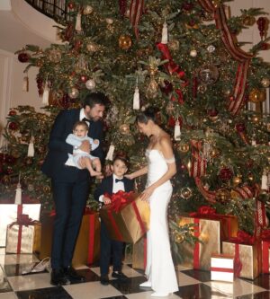 Fernanda Romero Instagram - Heading into 2025 as a family of four, feeling so grateful and hopeful. 2024 was one unforgettable year—celebrating my baby shower, becoming a mom of two, getting engaged, marrying the love of my life, and sharing both joyful and heartbreaking moments, including tough goodbyes. It was intense, but it reminded us to treasure every moment. Now we’re ready for a fresh start, new memories, and all the adventures this year will bring. Cheers to 2025—let’s make it a beautiful one! 

Entrando al 2025 como una familia de cuatro, nos sentimos muy agradecidos y llenos de esperanza. El 2024 fue un año inolvidable: celebré mi baby shower, me convertí en mamá de dos, me comprometí, me casé con el amor de mi vida y vivimos momentos tanto alegres como desgarradores, incluyendo despedidas difíciles. Fue un año intenso, pero nos recordó valorar cada instante. Ahora estamos listos para un nuevo comienzo, nuevos recuerdos y todas las aventuras que este año traerá. ¡Brindemos por el 2025 y hagámoslo hermoso!

#Adiós2024 #Hola2025 #FamiliaDeCuatro #NuevosComienzos #RecuerdosInolvidables #MamáDeDos #AmorYEsperanza #MomentosEspeciales #VidaEnFamilia  #fernandaromero