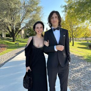 Fiona Palomo Instagram - 🖤