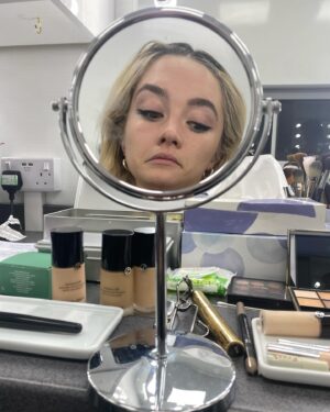 Florence Pugh Instagram - My my my. My favourite bit. Sharing from the shoot. 
There’s such a lot of material I want to share from WLIT.
I know I’ve taken a while with doing so. I’ve currently moved my life over to the other side of the globe and to say it’s fully taken my attention and energy is an understatement, so I can only apologise for the lack of sharing! 
It’s actually just been really beautiful though, watching the love of this movie grow, just feeling the audience waiting and ready to receive it has been quite a powerful thing to witness. 
It’s a piece of work and a piece of life that I’m so proud of. I’m so grateful for my own sliding of doors, for which another film moved by two months (the exact amount of time WLIT needed..) and I was able to squeeze this special movie in. 
I’ve been desperate for a role like this for a few years. A woman who is current and relatable and going through all of the conversations modern women are going through daily. Not only am I constantly proud of the outcome, I’m just so aware of how many incredible masterminds came together to make it and then crew that made it possible. 
Every. Single. Direction. There was this unbelievably insane talent to the left and right. 
Performing Nick Paynes script on John Crowley’s sets has to be one of my highlights of my career. The space John honours and protects for his actors was something I’ll be remembering for a very long time. He is dedicated to the truth, and whatever honesty comes out in between was welcomed, quite literally sometimes with open arms after a take. 
Then we have the actors.. Jesus Christ. The actors. Thank you cast. You were phenomenal. 
Thank you Andrew. I’ll forever be empowered by what we created together and the performer you made me want to be each day. 
To all of the nurses, doctors, pregnancy supervisors, Penny my lovely midwife, to the INCREDIBLE prosthetics team who put on my baby bump for 3-4 hours each day.. you are superstars. 
I’m being hesitant posting anymore because I know it’s not out globally yet and I don’t want to ruin. In the meantime. To those who can watch it, I hope it did all the right things it was suppose to. To those who can’t yet… soz. Love me x