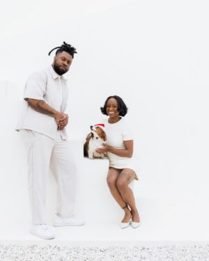 Freddie Ransome Instagram - when you’ve  been dreaming of a white Christmas but you live in LA 🎄 ❄️ 🌴.

from our fam to yours, wishing you happy holidays and an even happier new year.

📸: @createdbyjarrod