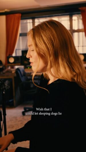 Freya Ridings Instagram - Starting the year as we mean to go on with some brand new music, here is another unreleased teaser of a new song called ‘Any Sign’. So excited to get new songs out to you this year ... 👀✨