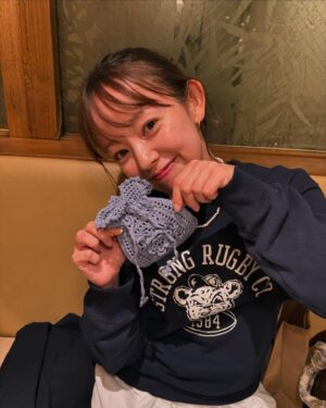 Fuka Koshiba Instagram - 久しぶりに会えたみゆちゃん☺︎
遅すぎる誕生日プレゼント、喜んでくれました🎁
