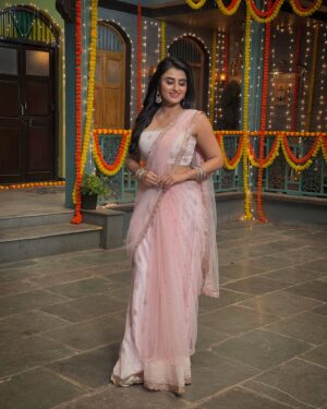 Garima Parihar Instagram - #Prediwalivibes

.
.
.
#ootd #instaday #photooftheday #instagood #instalike #instafashion #love #diwalivibes #fun #shoot