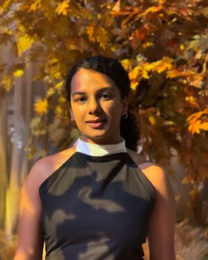 Gautami Kawale Instagram - The lighting did not need to slay this hard!

Dress @evierose.in 
#ootd #night #sunkissed #photooftheday #photography #portrait #vibe