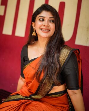 Gayathri Shan Instagram - Chillanjirukiye ♥️