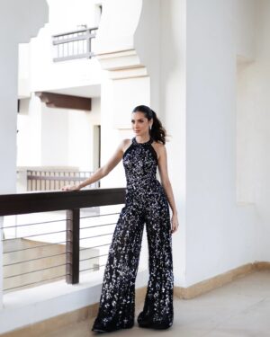 Gihan El Shamashergy Instagram - @elgounafilmfestivalofficial 

Styling @mariamelkholy_ 
Jumpsuit @saiidkobeisy 
Jewelry @bvlgari 
Makeup @glam.by.ghabaty 
Hair @alsagheersalons @malaksamy_1 
Photography @bysarahlasheen