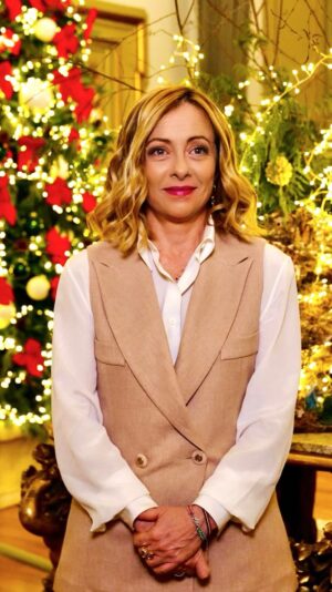 Giorgia Meloni Instagram - Buone feste a tutti