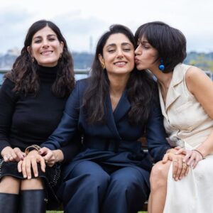 Golshifteh Farahani Instagram - #Repost @romacinemafest
・・・
Reading Lolita in Tehran di Eran Riklis racconta la lotta della protagonista per trasmettere bellezza e cultura in un contesto difficile. Al photocall di #RoFF19, il meraviglioso cast al femminile celebra le proprie origini e l’importanza di condividere la conoscenza.

Reading Lolita in Tehran by Eran Riklis tells the story of the protagonist’s struggle to convey beauty and culture in a challenging environment. At the photocall of #RoFF19, the wonderful female cast celebrates their roots and the importance of sharing knowledge.
.
.
.
Foto di @emilia_dele_

@minervapictures

@golfarahani @zaramirebrahi @mina_kavani @baharbeihaghi @isabellanefar @iamrararah @laradwolf @arashmarandi @caty_ahmadi 

( Merci @yaldarozparis )
