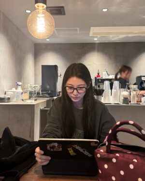 Gong Seung-yeon Instagram - @hi_sseulgi 랑 2 🧡