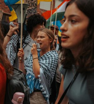Greta Thunberg Instagram - As the COP29 climate meeting is reaching its end, it should not come as a surprise that yet another COP is failing. The current draft is a complete disaster. But even if our expectations are close to non-existent, we must never ever find ourselves reacting to these continuous betrayals with anything but rage.

The people in power are yet again about to agree to a death sentence to the countless people whose lives have been or will be ruined by the climate crisis. The current text is full of false solutions and empty promises. The money from the Global North countries needed to pay back their climate debt is still nowhere to be seen. The host country - Azerbaijan - is a repressive and authoritarian petro-state that has committed ethnic cleansing and genocidal acts towards Armenians. Civil society present at COP29 are being silenced, yet continue fighting and pushing negotiators towards the bare minimum. All this while oppression, inequalities, wars and genocides all over the world continue to intensify. Those in power are worsening the destabilisation and destruction of our life supporting ecosystems. We are on track to experience the hottest year ever recorded, with the global greenhouse gases reaching an all time high just last year.

It is clear that our current systems are not working in our favour. The COP processes aren’t just failing us, they are part of a larger system built on injustice and designed to sacrifice current and future generations for the opportunity of a few to keep making unimaginable profits and continue to exploit planet and people. With every negotiation, with every speech made by a world leader and with every agreement they sign, it becomes clear that it is up to us as a global collective to take the action we so desperately need and show where the leadership truly lies. They are not going to do it for us, as this COP29 yet again proves.
#COP29 #PayUp #ClimateJusticeNow
📸: @filippa.paperin