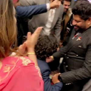 Gurlez Akhtar Instagram - Congratulations to the beautiful couple @jordansandhu Wish you a lifetime of togetherness, love, understanding and happiness💞
Waheguru jodi nu hamesha salamat rakhe🙏🏻
.
.
#weddingdiaries #gurlejakhtar #kulwinderkally #jordansandhu #weddingday #congratulations #gurlezakhtar #gurlejakhtarmusic