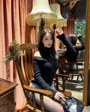 Gyeongree Instagram - 헤어지자구?나오늘이쁜뎅🧸