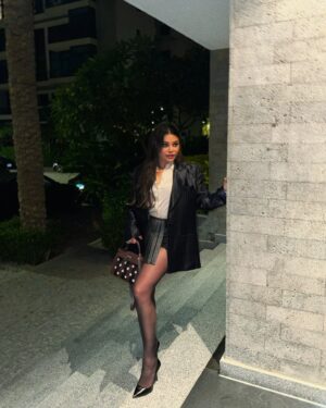Haifa Wehbe Instagram - ⭐️ 🤍l⭐️

#haifawehbe
