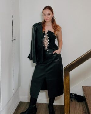 Haley Tju Instagram - “Based on a True Story” Press Day Look 🖤 @lianaliberato 

Stylist: Haley Tju
Jacket & skirt: @WeMakethThou
Corset: @DionLee
Shoes & jewelry: @Aeyde