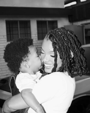 Halle Bailey Instagram - happy birthday to my halo 🥹God gave me the greatest gift in you 💕time flies when you’re having fun & mommy just can’t believe that you’re one 🎉🎉🎉🎉🥹🥹🥹🥹
