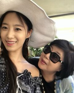 Actress Ham Eun-jeong HD Photos and Wallpapers December 2024