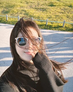 Han Chae-a Instagram - 🖤🧡
@official.reyandreina 
@doubleu____jy 
@won_lovemindal 
@jmin.park
@youjang2