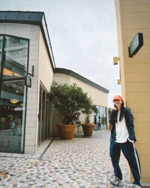 Han Chae-a Instagram - 하루가길다🧡