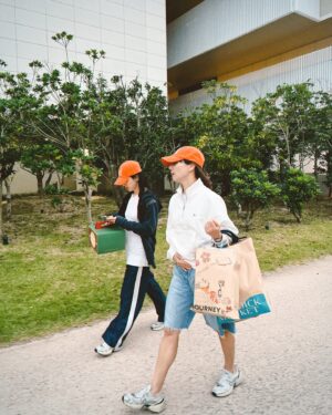 Han Chae-a Instagram - 하루가길다🧡