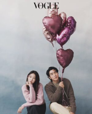 Han Hye-jin Instagram - 25년이라는 시간 동안 패션모델로서 활동할 수 있게 서포트 해주신 모든 분들께 감사드립니다. 
스스로 못 미덥고 불안할 때 마다 잘 하고 있다고 격려해주신 여러분들 덕분에 긴 시간 같은 자리에서 일 해낼 수 있었습니다. 감사합니다^^ 
그리고 한낱 투박한 돌맹이 같았던 저에게 수많은 아티스트의 창조적 아이디어로 어엿하게 패션 화보의 페이지들을 장식하게 해준 보그코리아에게 깊은 감사를 드리고 싶습니다. 
더불어 이번 25주년 기념 화보를 위해 바쁘신 와중에도 도움 주신 아티스트분들께 온 마음을 다해 감사의 마음을 전합니다.
위 사진들은 보그코리아 10월호에 실리며 2025년 달력으로도 제작되어 판매 수익금 전액이 기부 될 예정입니다^^ 
감사하고 사랑합니다^^ 

Project Partner 보그코리아
Fashion Editor 손은영
Photographer 김수진
Make up 최시노
Hair 오지혜 최은영
Stylist 김수린 남우정
Set Stylist 다락
Model 한혜진 서장훈 이상민 배정남 이현이 이시언 박나래 엄지윤 박제니 그리고 윤지영