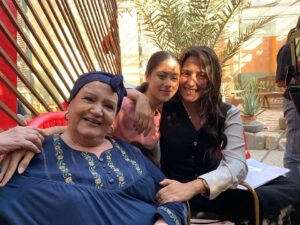 Hanan Motawie Instagram - اجمل وألذ وألطف 2 في الدنيا، مدام ميمي وآيسل حبيبتي❤️❤️❤️❤️ مسلسل صفحه بيضاء …ضي❤️