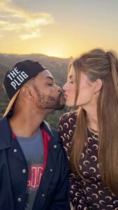 Actress Hannah Stocking HD Photos and Wallpapers December 2024