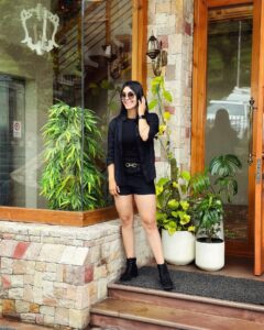 Actress Harleen Deol HD Photos and Wallpapers August 2023