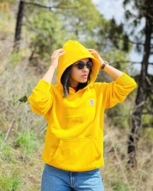 Harleen Deol Instagram - Live your life in warm yellow 💛