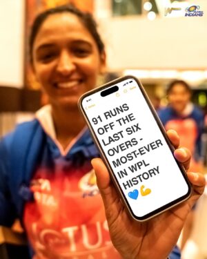 Harmanpreet Kaur Instagram - Good morning, Paltan 🤗💙

#OneFamily #AaliRe #MumbaiIndians #TATAWPL #MIvGG