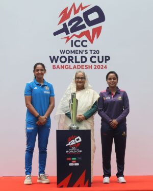 Harmanpreet Kaur Instagram - The Hon’ble Prime Minister of Bangladesh Sheikh Hasina with Bangladesh captain Nigar Sultana and India captain Harmanpreet Kaur at the fixtures launch of the ICC Women’s #T20WorldCup 2024 📸