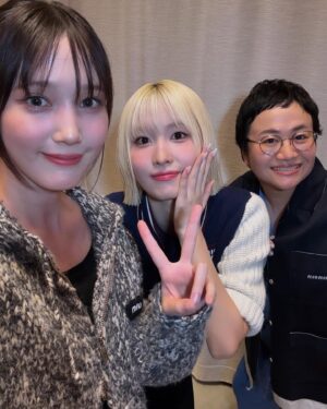 Haruna Kondo Instagram - ※
MIU MIU SELECT by MOMOのローンチイベントにご招待いただきました！
人生で一度は言ってみたかったんですよ、ローンチ！
自分のインスタで言えて嬉しいローンチ！

こちらのイベント、いろんな夢を叶えていただきました🥹
まず、1枚目の写真！
やばいね。ONCE代表させてもらいました。
やっぱり、MOMOさんはMiu Miuが似合うっ！
今回のイベントは、最新コレクションの中からMOMOさんがセレクトしたアイテムを期間限定で限定された店舗とオンラインストアにて展開する特別なプロジェクト。
MOMOさんのチョイスは、ライブパフォーマンスで見せてくれるような力強さや妖艶さがあるアイテムや、はたまたMCで見せてくれるような、きゅんっとする一面や可憐さがあるアイテムで、MOMOさんらしさを感じられるものばかり！
幅広い層に支持されるのはMiu Miuのアイテムと一緒っ！
本当に素敵だったから、MOMOさんセレクトのお財布を購入しましたよ！
MIU MIU SELECT by MOMOは、11/17（日）まで青山店などで発売中なので、ぜひチェックを☑️

あとはね、ダンスチャレンジさせてもらったり🥹🥴💘
(デレデレしすぎてます🥴見てね)
各社媒体さんの小さなマイクを持って、
◯◯をご覧の皆さん、こんにちは！ハリセンボンの近藤春菜です！て言ってインタビュー答えるのもSNSでよく見てたから嬉しかったな笑
いろんな媒体さんのSNS見てください！

ばっさーや菊乃さんに久々会えたのも嬉しかった☺️
めっちゃ安心した笑

と、とにかくいろんな初体験が詰まった楽しい楽しいイベントでした！
ありがとうございました☺️
イベント中、配っていた、ちいさなちいさなひとくちサイズのおしゃれな食べ物もおいしかったなぁ、、、笑

#MiuMiu
#MiuMiuSelect
#PR
↑おしゃれタグもうれしい笑

はしゃぎすぎてます！おちつきます！