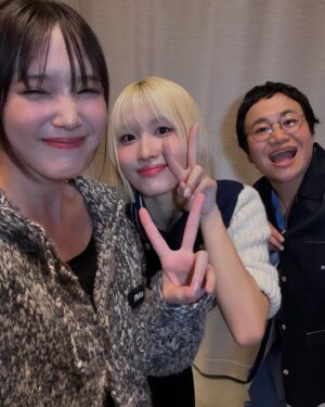 Haruna Kondo Instagram - ※
MIU MIU SELECT by MOMOのローンチイベントにご招待いただきました！
人生で一度は言ってみたかったんですよ、ローンチ！
自分のインスタで言えて嬉しいローンチ！

こちらのイベント、いろんな夢を叶えていただきました🥹
まず、1枚目の写真！
やばいね。ONCE代表させてもらいました。
やっぱり、MOMOさんはMiu Miuが似合うっ！
今回のイベントは、最新コレクションの中からMOMOさんがセレクトしたアイテムを期間限定で限定された店舗とオンラインストアにて展開する特別なプロジェクト。
MOMOさんのチョイスは、ライブパフォーマンスで見せてくれるような力強さや妖艶さがあるアイテムや、はたまたMCで見せてくれるような、きゅんっとする一面や可憐さがあるアイテムで、MOMOさんらしさを感じられるものばかり！
幅広い層に支持されるのはMiu Miuのアイテムと一緒っ！
本当に素敵だったから、MOMOさんセレクトのお財布を購入しましたよ！
MIU MIU SELECT by MOMOは、11/17（日）まで青山店などで発売中なので、ぜひチェックを☑️

あとはね、ダンスチャレンジさせてもらったり🥹🥴💘
(デレデレしすぎてます🥴見てね)
各社媒体さんの小さなマイクを持って、
◯◯をご覧の皆さん、こんにちは！ハリセンボンの近藤春菜です！て言ってインタビュー答えるのもSNSでよく見てたから嬉しかったな笑
いろんな媒体さんのSNS見てください！

ばっさーや菊乃さんに久々会えたのも嬉しかった☺️
めっちゃ安心した笑

と、とにかくいろんな初体験が詰まった楽しい楽しいイベントでした！
ありがとうございました☺️
イベント中、配っていた、ちいさなちいさなひとくちサイズのおしゃれな食べ物もおいしかったなぁ、、、笑

#MiuMiu
#MiuMiuSelect
#PR
↑おしゃれタグもうれしい笑

はしゃぎすぎてます！おちつきます！