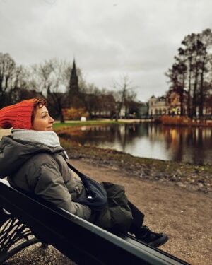 Hasibe Eren Instagram - Amsterdam = kanal fotoğrafı çektirme mecburiyeti 🇳🇱