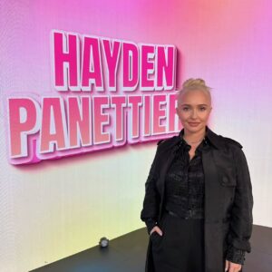 Hayden Panettiere Instagram - I would like to take a moment to address the controversy surrounding an interview I recently completed with PEOPLE Magazine.   It’s unfathomable that I’m even in this position, but I feel forced to address it in a space where I won’t be criticized for how fast or slow I speak.    I hadn’t slept for two days prior to the shoot due to one of my dogs who was recovering from an emergency surgical procedure. It was an 8-hour shoot followed by an on-camera interview that was supposed to last for 1 hour.  The interview started well, and for the record,  its beginning is not included in the version PEOPLE Magazine posted.  I was exhausted. My rep stopped the interview early as it became obvious that I was fading—especially as the subject matter became heavier.  We asked the interviewer if we could re-do it another day or do a follow up interview on zoom.  She assured us that it wasn’t necessary, and that she felt it was an emotional and heartfelt interview. We were also told they would edit it and that it would be a beautiful piece.   The magazine does not grant approval for images or video interviews before they run.  We see the interview when it goes live.

Grief looks different on everyone.  Whether or not I am on medication is none of anyone’s business and is between me and my doctor.  I am doing interviews to promote my new film because I am proud of it.  The real issue here is the toxicity of social media, and a news cycle that is driven by click bait.  Mental health is so important, and I hope those reading this now understand that what you say hiding behind a computer screen can have a detrimental impact on someone.   For those of you who have come to my defense amidst this chaos I am so grateful.   Like I’ve said before, I am a work in progress.  We all are.  – Hayden