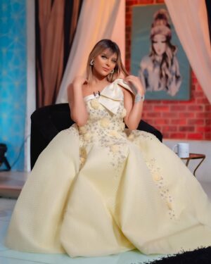Heba ElSisi Instagram - #missegyptprogram moments on @alshamseg  TV 👸🌞
Beautiful dress @perla.vip.eg 
Makeup artist @asmaa_said_33 
Photographer @mostafa.darsh.ph 
#missegypt #tvpresenter #alshamschanel #egypt #dress #makeup #hair