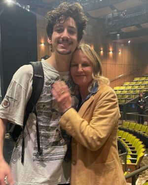 Helen Hunt Instagram - RUNNNN to see @milomanheim in @deafwest s production of America Idiot at the Mark Taper Form. His talent lands like a weather system. Incredible. And so is the whole company. DON’T MISS IT!
PS and even though his mother won’t take any credit, she did a mighty fine job. Love you @camrynmanheim 🤟