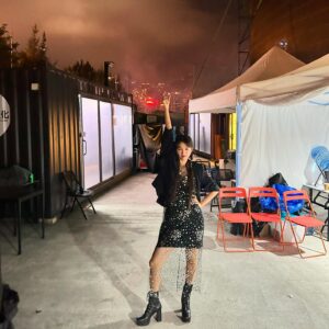 Hikari Mitsushima Instagram - #hkt西九音樂節 ⭐︎🏙️🪼💙
Hong Kong since the "labyrinth" music video shoot.
我們非常感动！