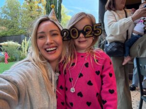 Actress Hilary Duff HD Photos and Wallpapers February 2025