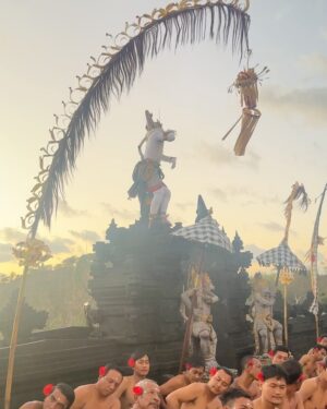 Himani Chowdhary Instagram - Bali has my soul 🥹

July Dump from my favourites folder ✨

1- Dirt Biking done, husband was on the steering wheel and I drove for just 5 mins, worth the experience 

2- Watched Bali's most special Ramayan Dance. This dance is a display of Ramayan's story. Energy & vibes were something out of this world 🌍 

3- 3 year wedding anniversary celebrated with my soulmate ❤️

4- Mandatory photo with windows wallpaper 

5- Just one of the statues of one of temple in Bali (visited more than 5 temples throughout) 

6- Bali Waterfall was crazyyy. Water was cold, standing in the pond, feeling the stones on my feet, walked for 45 mins in caves and nature just to reach this place 

7- THE BALI SWING 

8- Another beautiful swing 

9- Temple in water 

10- Visited another island through Ferry 

I went to Bali for the very first time and I don't think I ll ever be able to forget about this place

Affordable ✅

Nature ✅

People ✅

Food ✅

Culture ✅

I went to Bali because of FOMO thinking it will be overrated but damn was I wrong 

Usually am very shy and am not very comfortable sharing my personal life on social media but now I got motivation to share some personal stuff, thanks to my fam & friends 

As a person with shy online personality, it is difficult to open up but this vacation had my heart so I thought why not start now

But wait! bcz something amazing is coming next

Sharing my itinerary and costs of Bali   Singapore soon 

#bali #summervacation #himanichaudhary