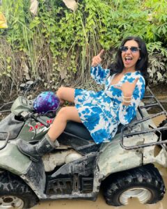Himani Chowdhary Most Liked Photos and Posts