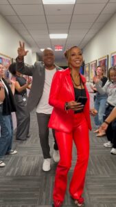 Actress Holly Robinson Peete HD Photos and Wallpapers January 2025