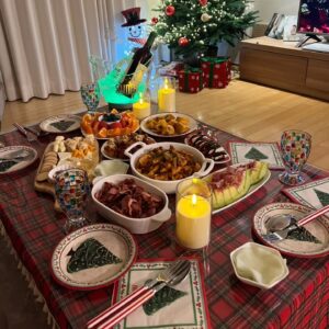 Hong Yun-hwa Instagram - 올해도 메리 크리스마스!!!!😍
.
🎁🎄