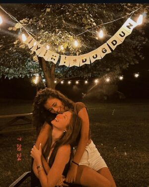 Ilayda Akdoğan Instagram - 2024 wrap✨
This year has been the perfect blend of me losing my mind & having the time of my life